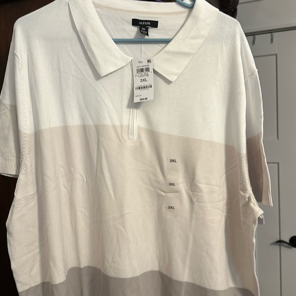 Short sleeve casual summer shirt.